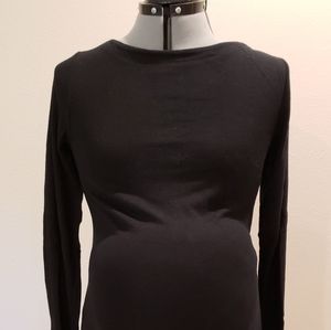 Black Gap maternity tee